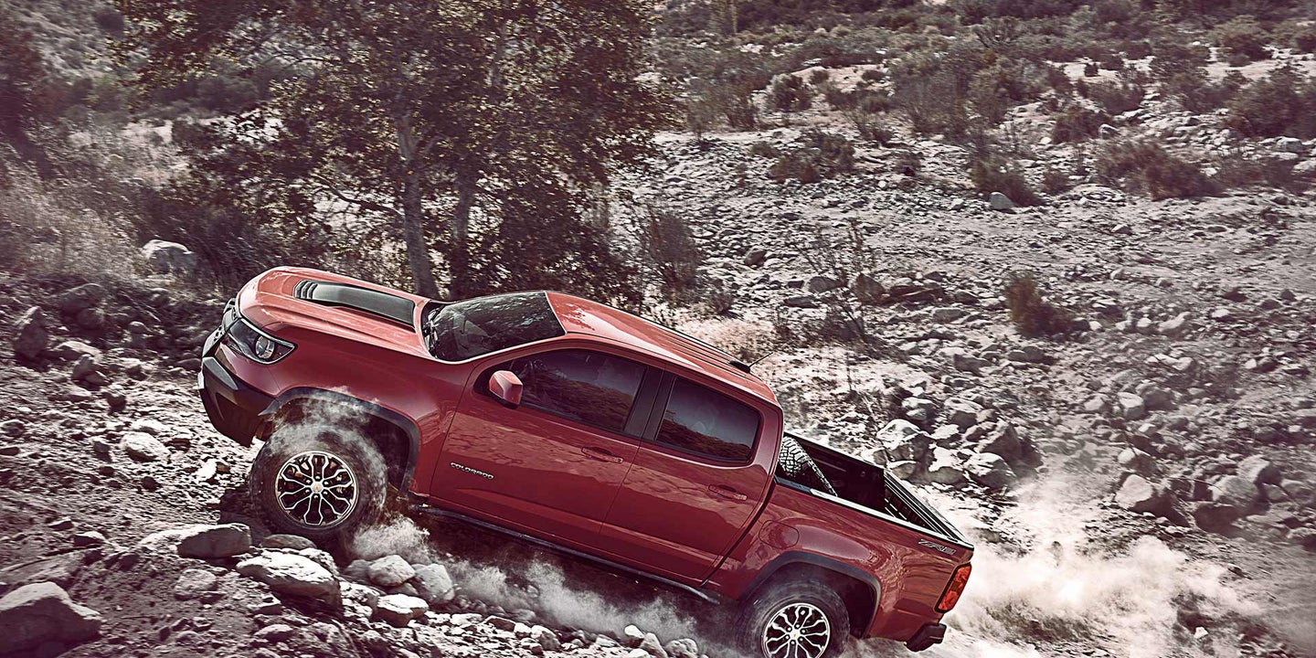 Check Out This Awesome Video Of The Chevy Colorado ZR2 Undergoing Testing