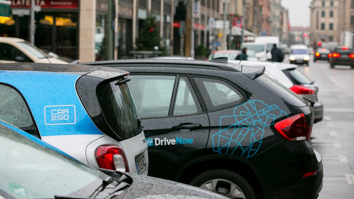 Rivals BMW, Daimler Move Ahead With Joint Mobility Service Venture