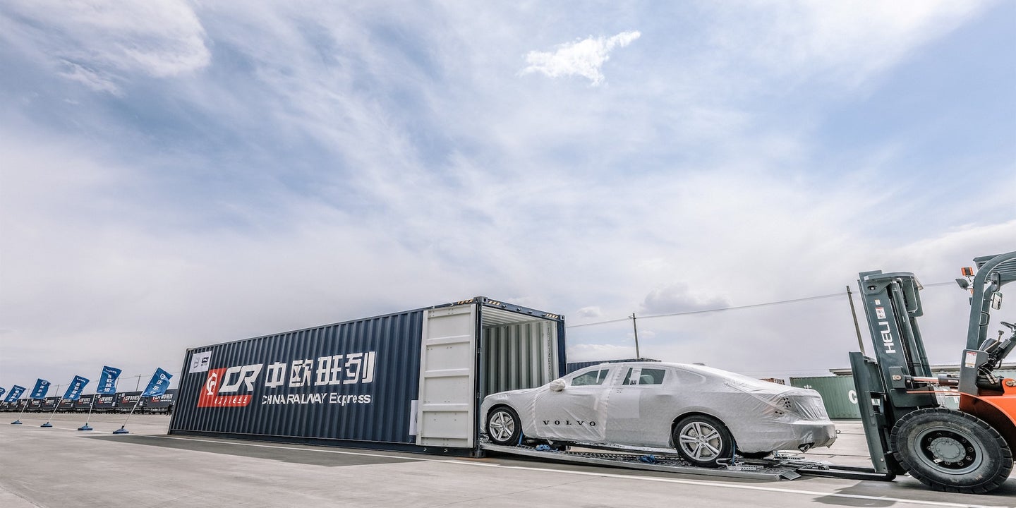 Volvo&#8217;s First China-Built S90 to be Transported on High-Tech Rail Link