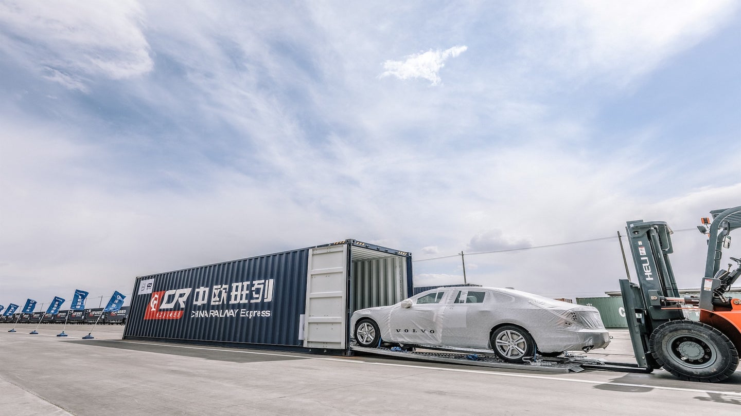 Volvo’s First China-Built S90 to be Transported on High-Tech Rail Link