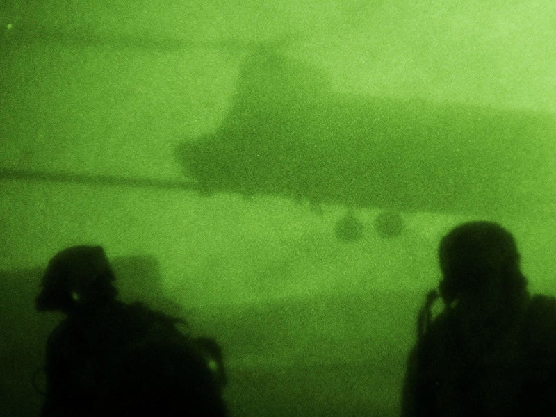 U.S. Navy SEAL Dies in Somalia Raid as Pentagon Steps Up Operations