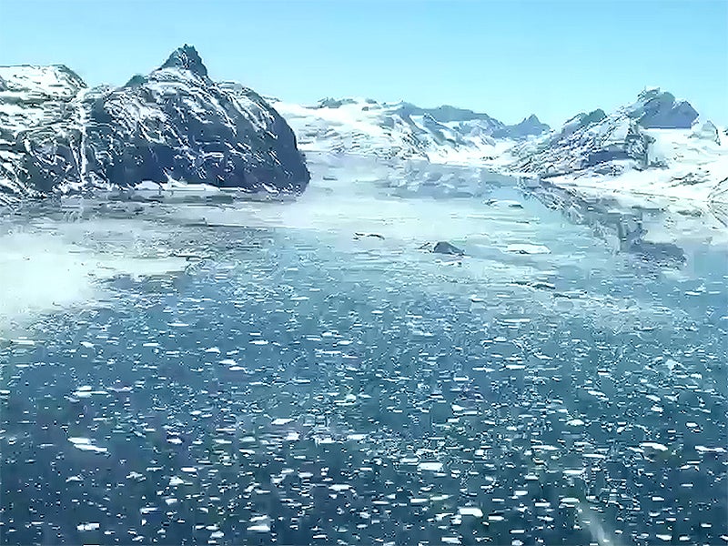 Watch This Gorgeous Time Lapse Of A P-3s Voyage Over Greenland&#8217;s Glaciers