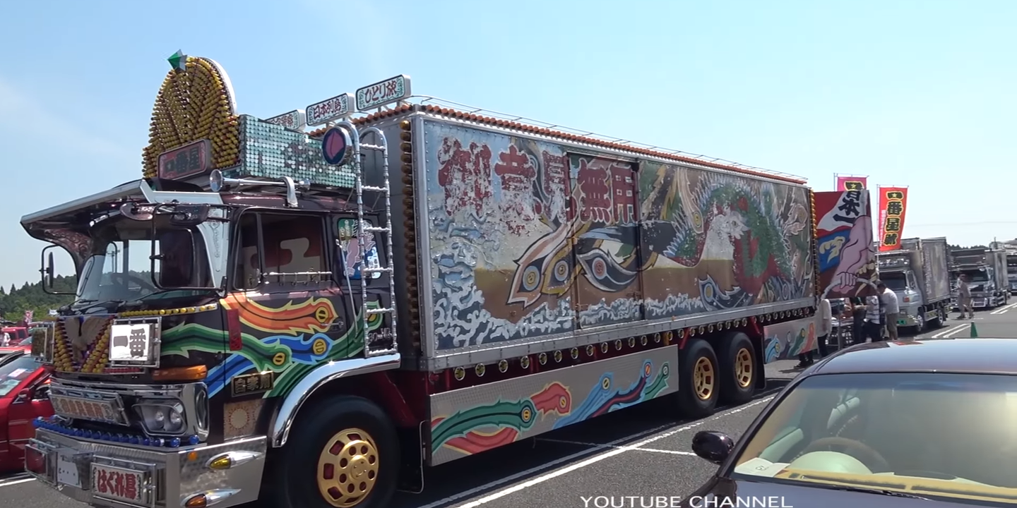 Japan’s ‘Dekotora’ Custom Trucks Combine Giant Gundam Cosplay, Light Shows, and Edo Art