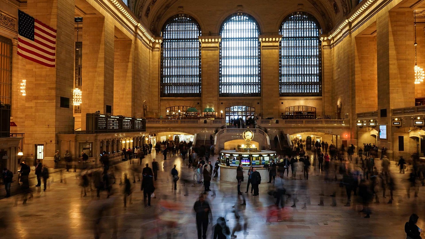 Amtrak Could Temporarily Move to Grand Central Terminal This Summer