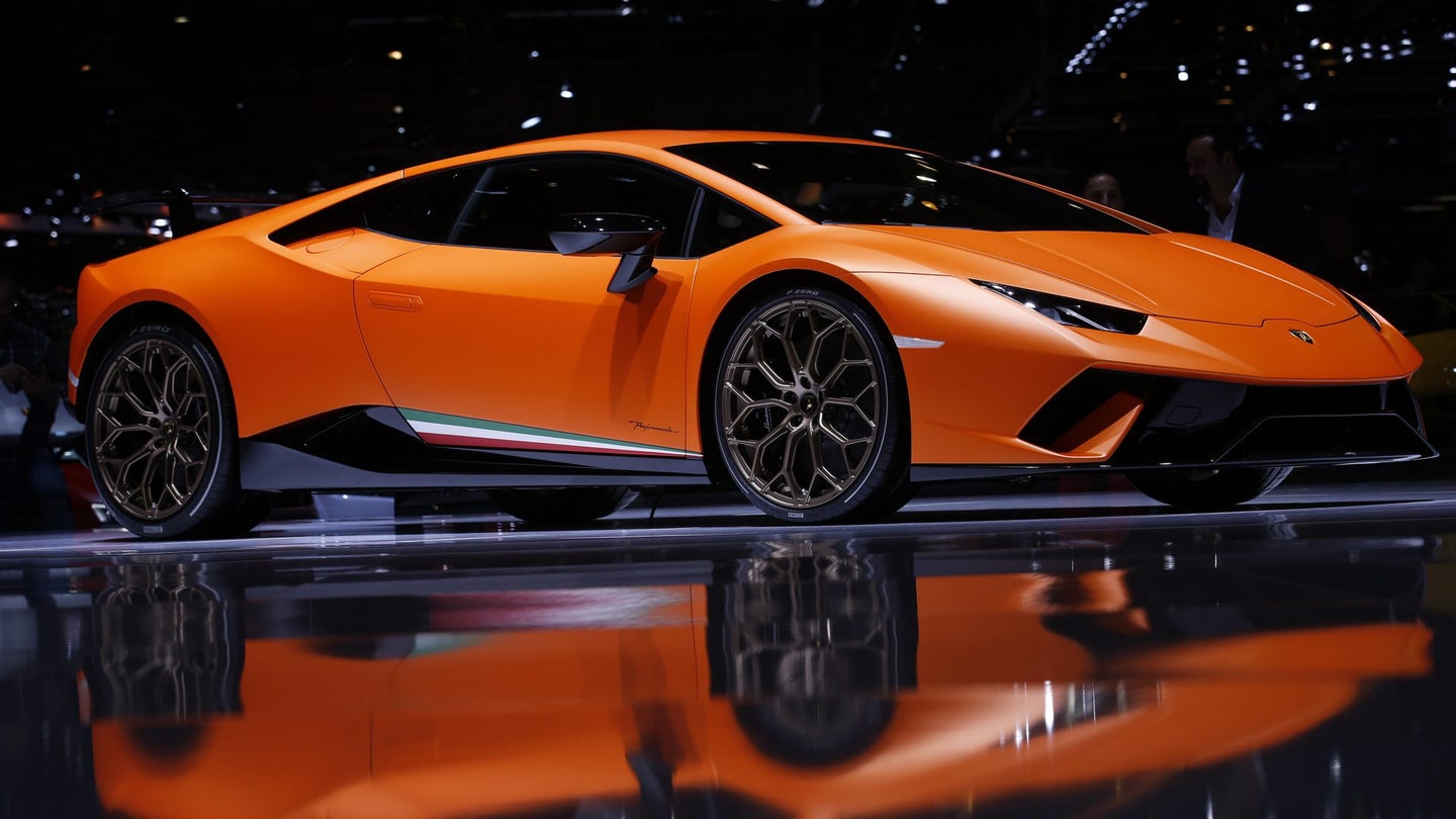 Even More Hardcore Lamborghini Huracan May Be in the Cards