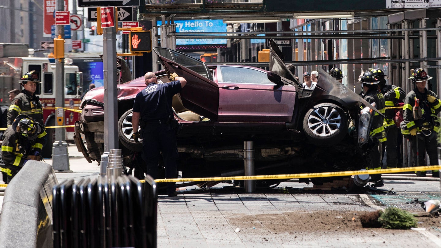 Car Strikes Pedestrians in New York&#8217;s Times Square, Driver Arrested