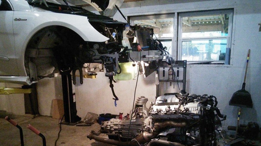 Mercedes-Benz R63 AMG Owner Completes What Would’ve Been $57,000 in Engine Repairs