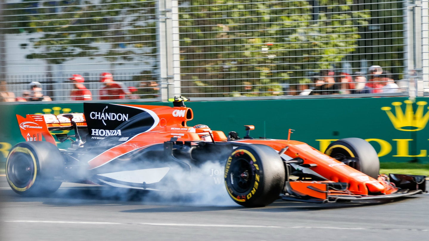 McLaren F1 Team Will Stick With Honda Engines in 2018