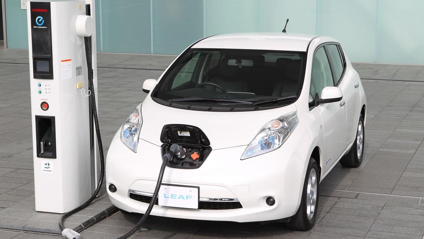Electric Car Chargers to Outnumber Gas Stations in Great Britain Within 3 Years, Nissan Says