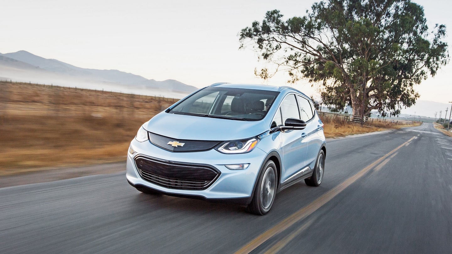 GM Thinks Electric Cars Will Go Mainstream Soon, Even Without Government Incentives