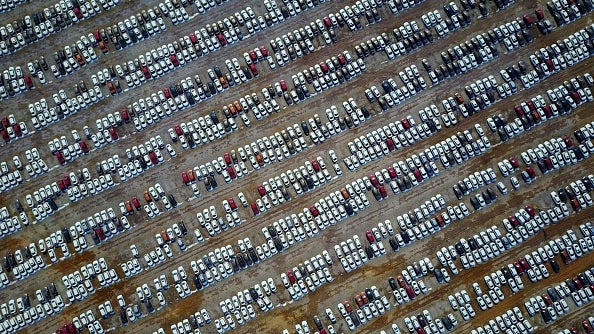 Is the New Car Bubble Bursting in the United States?