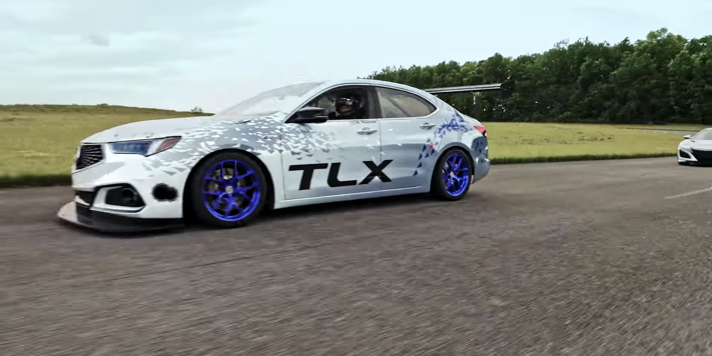 Acura Debuts New TLX Race Car to Tackle Pikes Peak