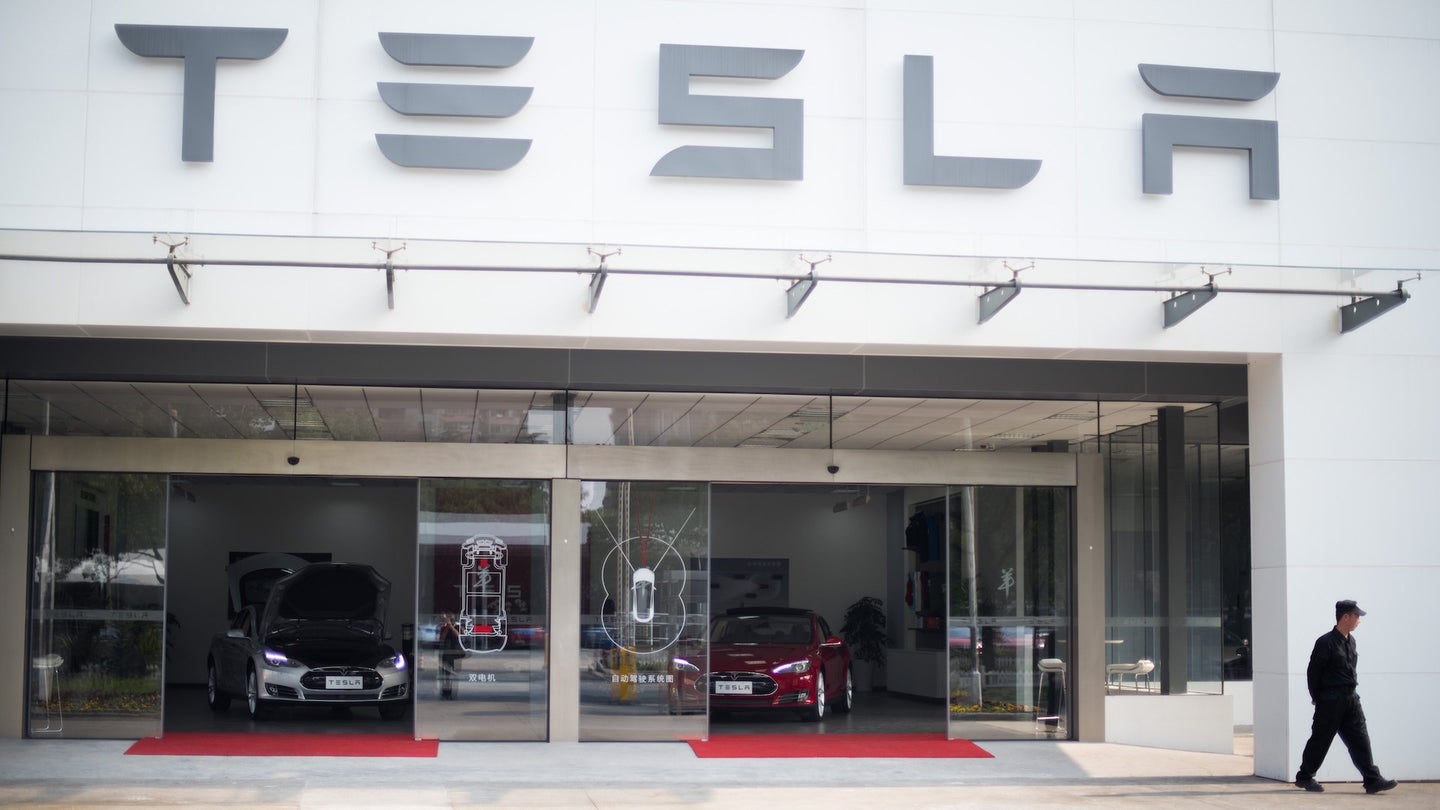 Chinese Battery Production Could Leave Tesla in the Dust