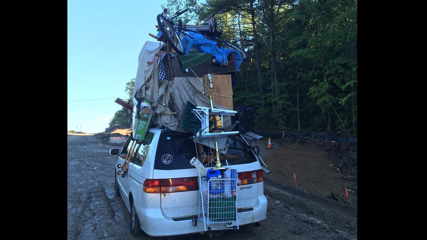 New Hampshire State Police Stop Minivan For Leaning Tower of Luggage