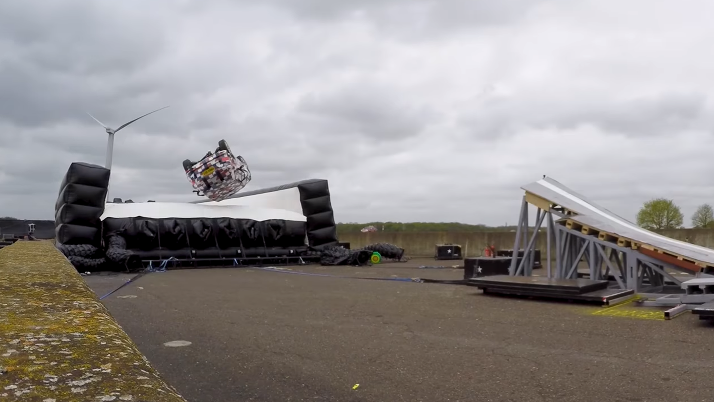 Watch How Jaguar Practiced Their Insane E-Pace Barrel Roll Stunt