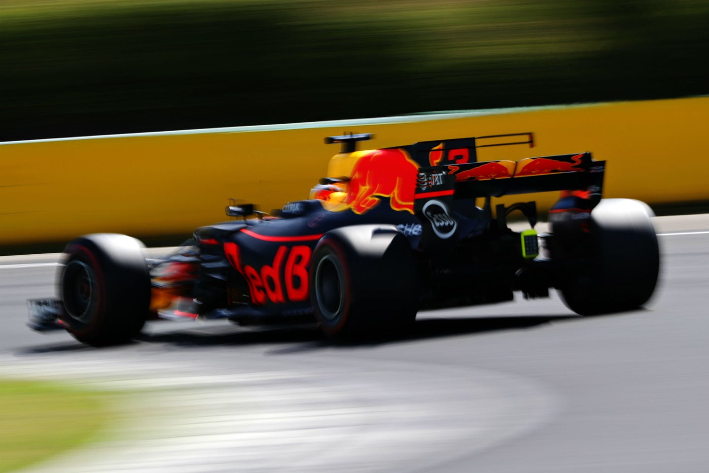 Ricciardo Leads After Day 1 of Hungarian Grand Prix Practice