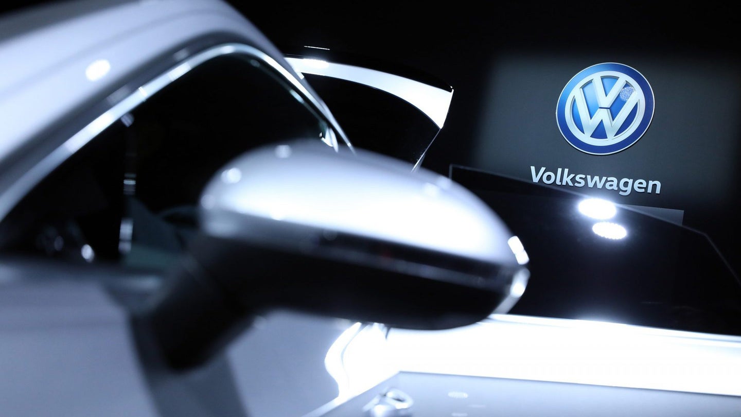 Volkswagen Partners With Kuka on Robots to Help Charge Electric Cars