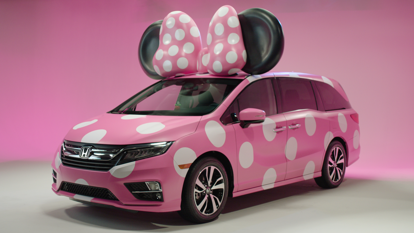 Honda Builds &#8216;Minnie Van&#8217; for Disney D23 Expo