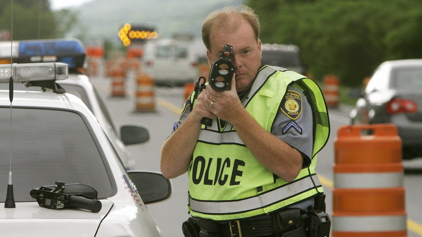 Speeding Kills As Many Americans as Drunk Driving, Feds Say