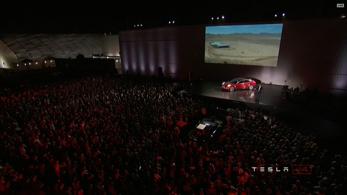 Over a Half Million People Have Reserved A Tesla Model 3