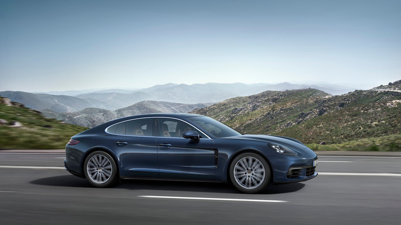 The 2017 Porsche Panamera 4S Is the New Autobahn King