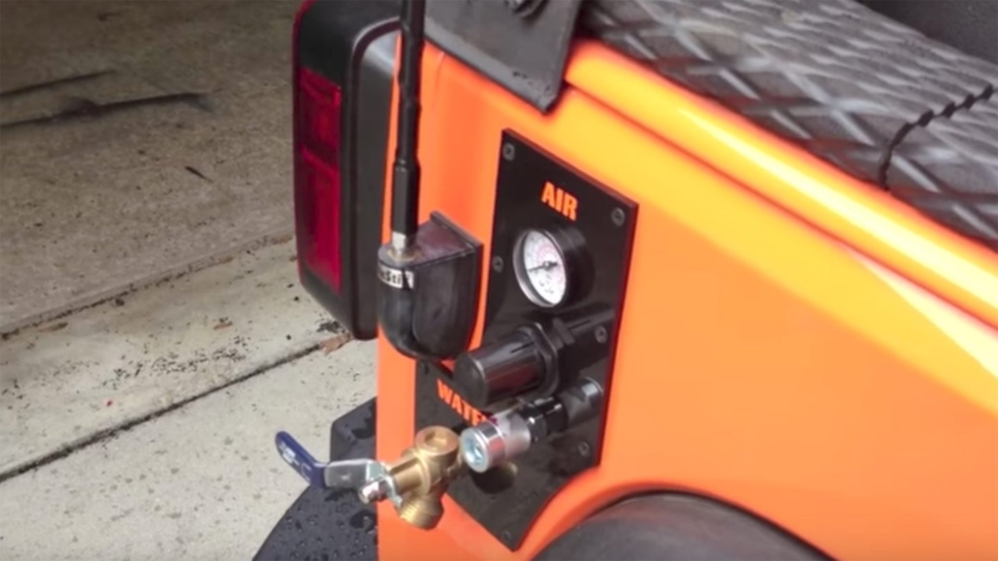 Genius YouTuber Adds Pressurized Water Tank To His Jeep Wrangler