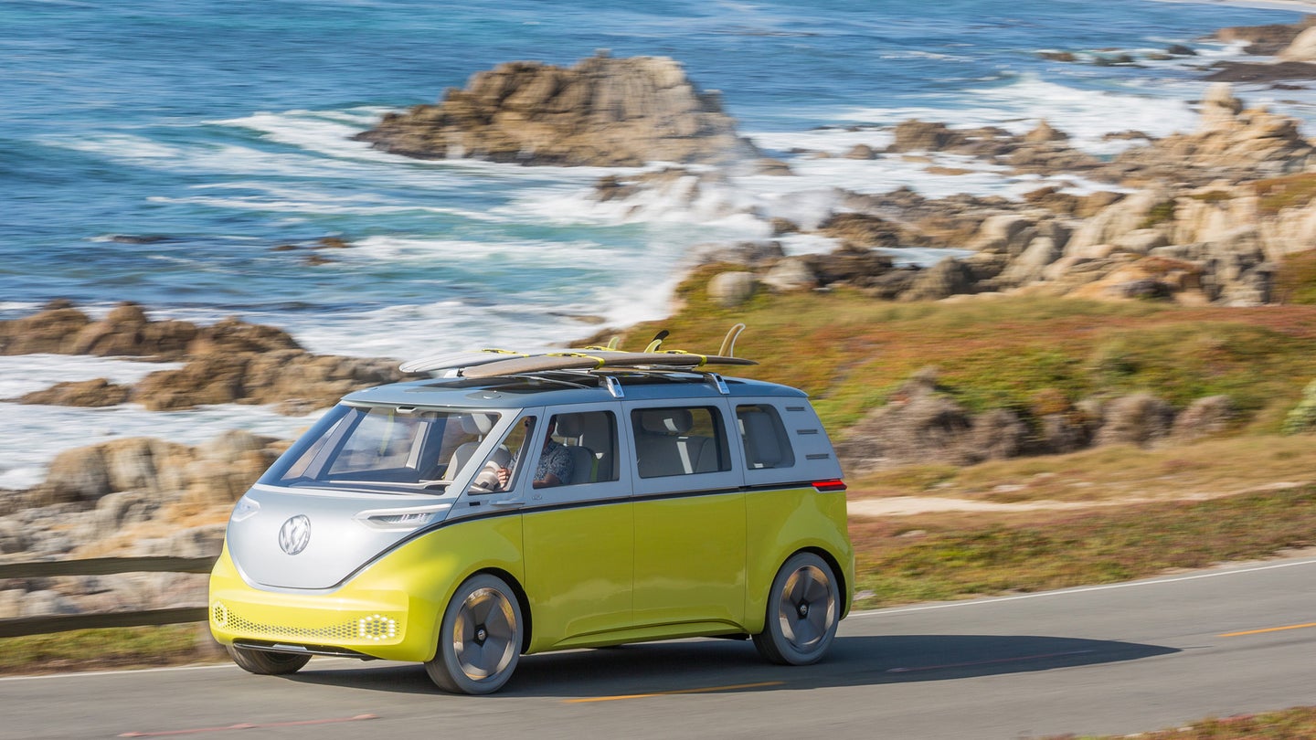 Volkswagen Confirms it Will Build the I.D. Buzz in 2022