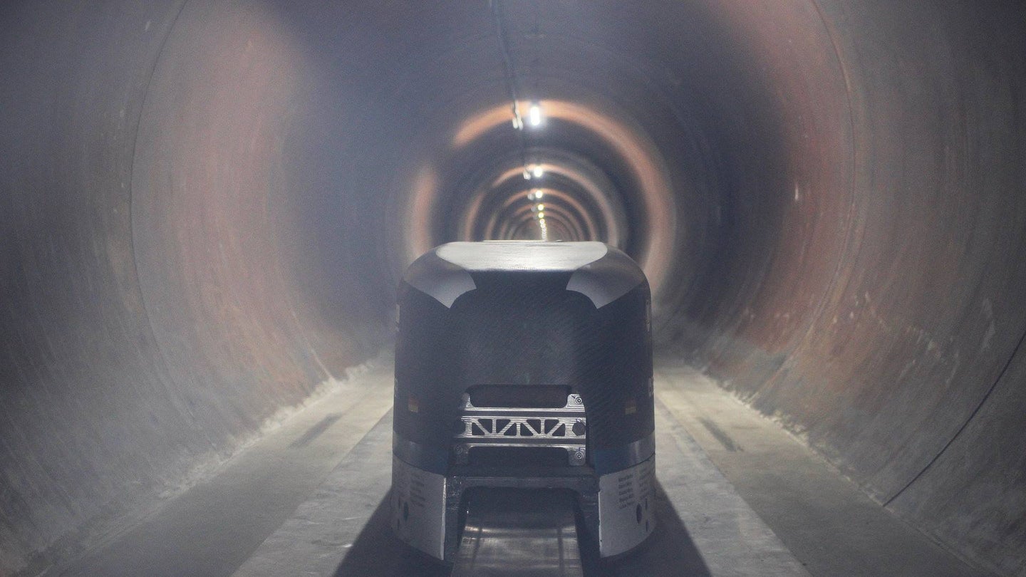 This is What 200 MPH Looks Like in Elon Musk’s Hyperloop