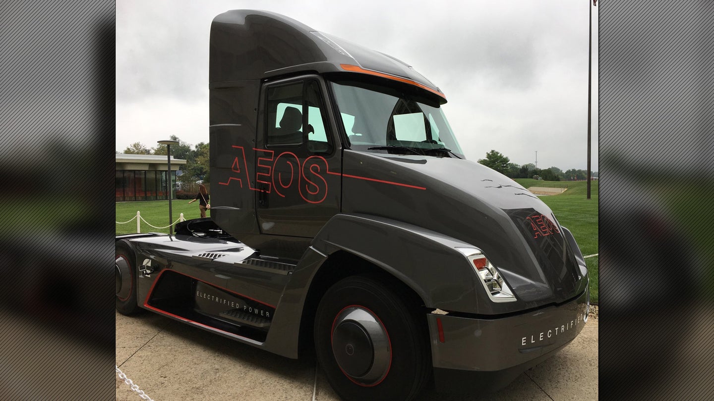 It Turns Out Cummins Has Been Working on an Electric Semi Too