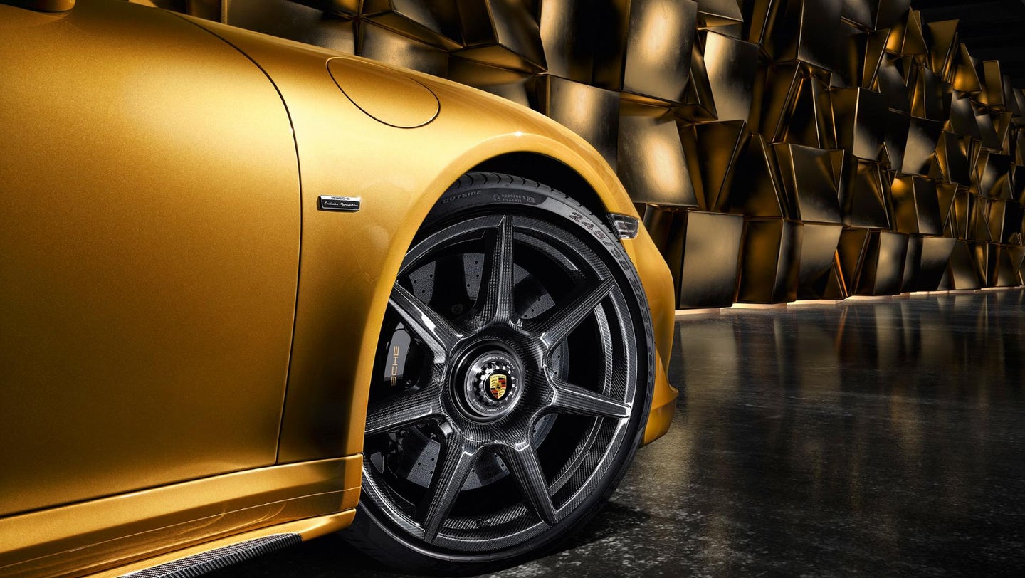 Porsche Will Offer Carbon Fiber Wheels on 911 Turbo S in 2018