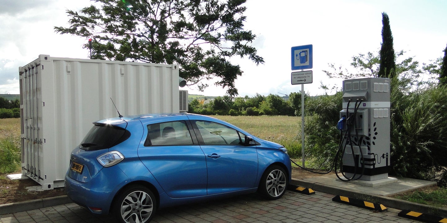 Renault Using Old EV Batteries To Power Electric Car Charging Stations