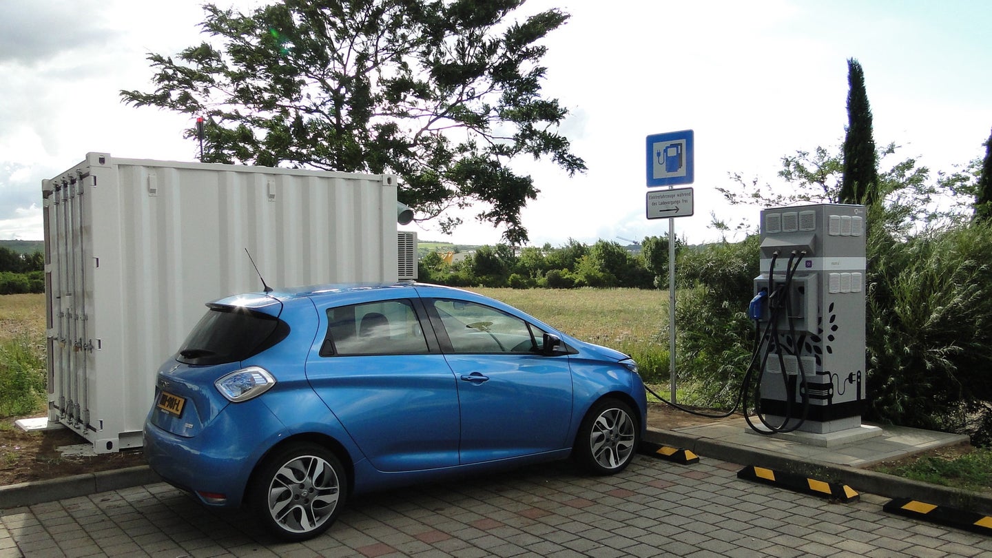Renault Using Old EV Batteries To Power Electric Car Charging Stations