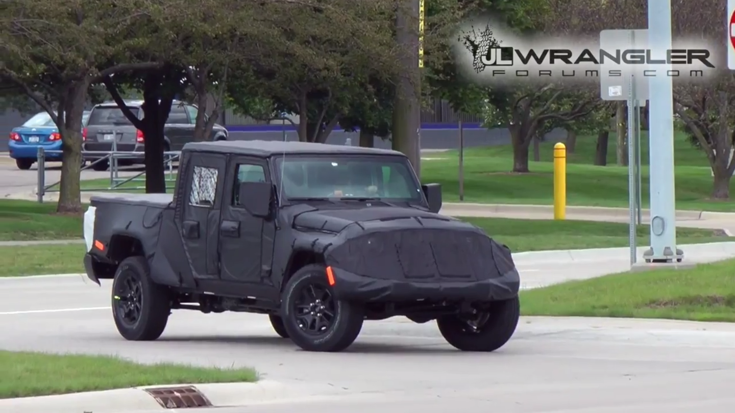 Jeep’s New Wrangler Pickup Truck Will Be Called the Gladiator: Report