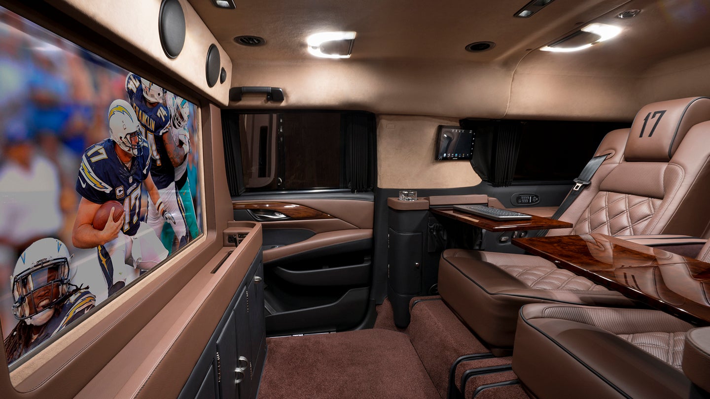 L.A. Chargers QB Philip Rivers Commutes From San Diego in a Cadillac Escalade Mobile Office