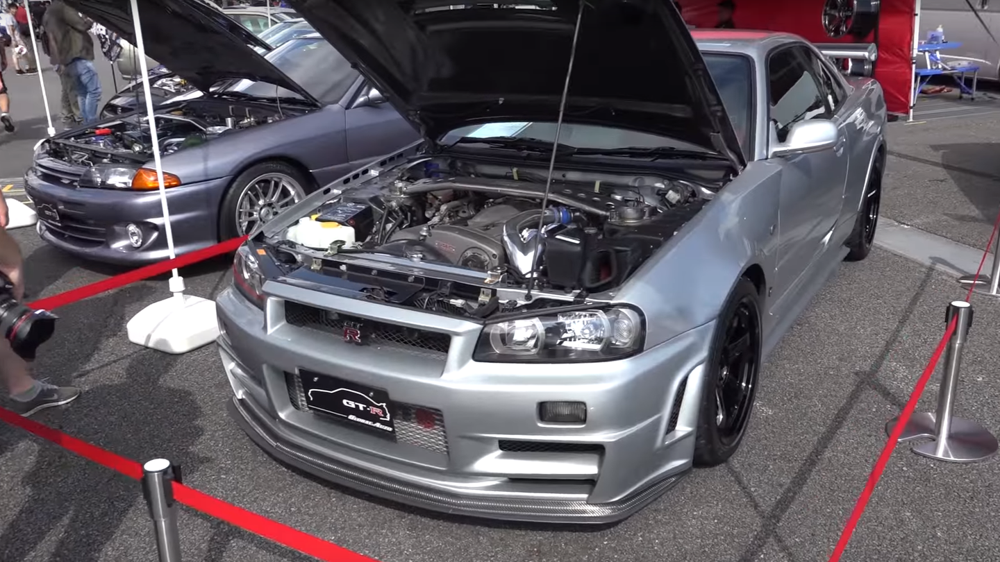 GT-R and 1JZ Events Pack Fuji Speedway at the Same Time