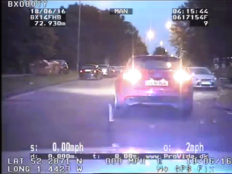 Watch These Audi RS6 Avant-Driving Crooks Ram Cop Cars During a High-Speed Chase