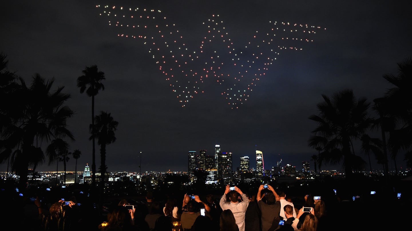 Intel Celebrates Wonder Woman With Shooting Star Drone Light Show