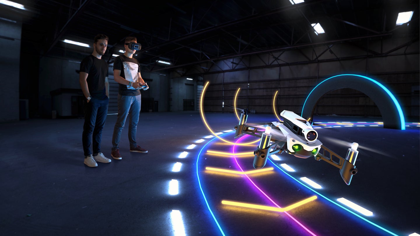 Parrot Mambo FPV Brings First-Person Flight Experience to Newcomers