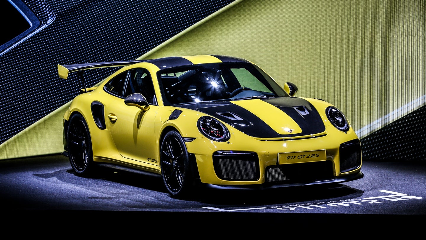 Watch A Porsche 911 GT2 RS Lap the ‘Ring Faster Than the 918