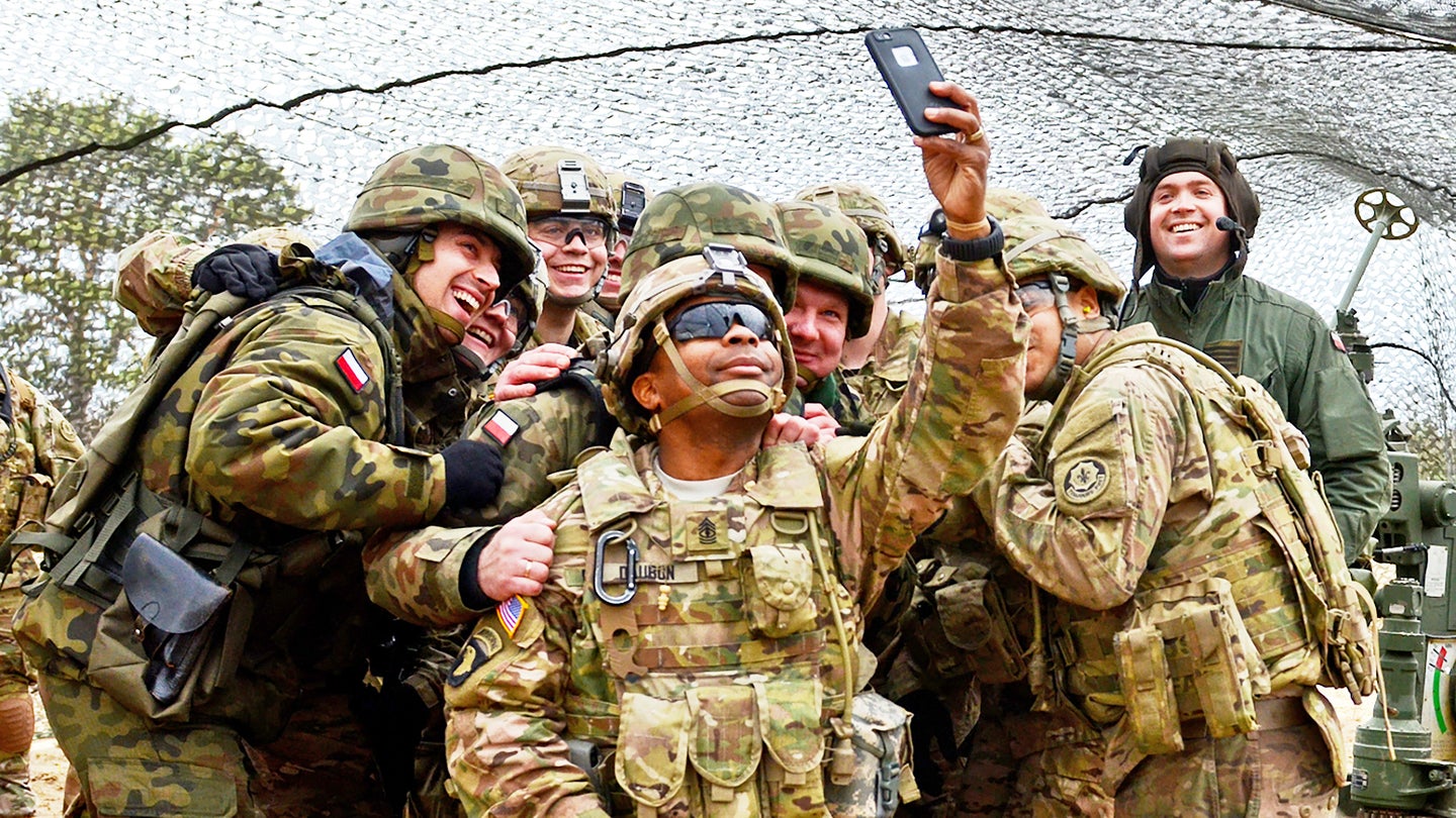 Russia Breaks into US Soldiers&#8217; iPhones in Apparent Hybrid Warfare Attacks