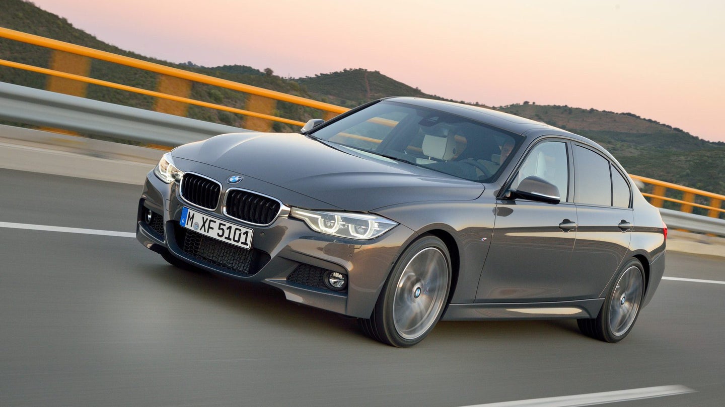 Next BMW M340i May Come with a Carbon Fiber Roof