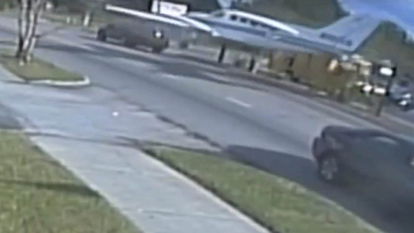 Watch This Small Plane Strike Two Cars While Landing on a Road in Florida