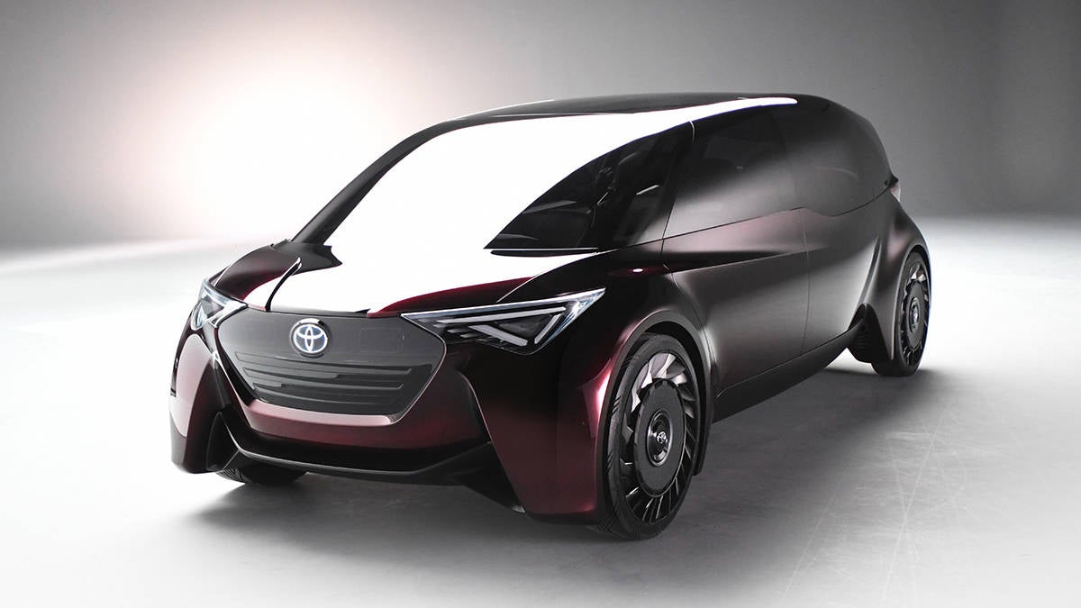 Sumitomo Shows off Airless Tires on Toyota Fine-Comfort Ride Concept