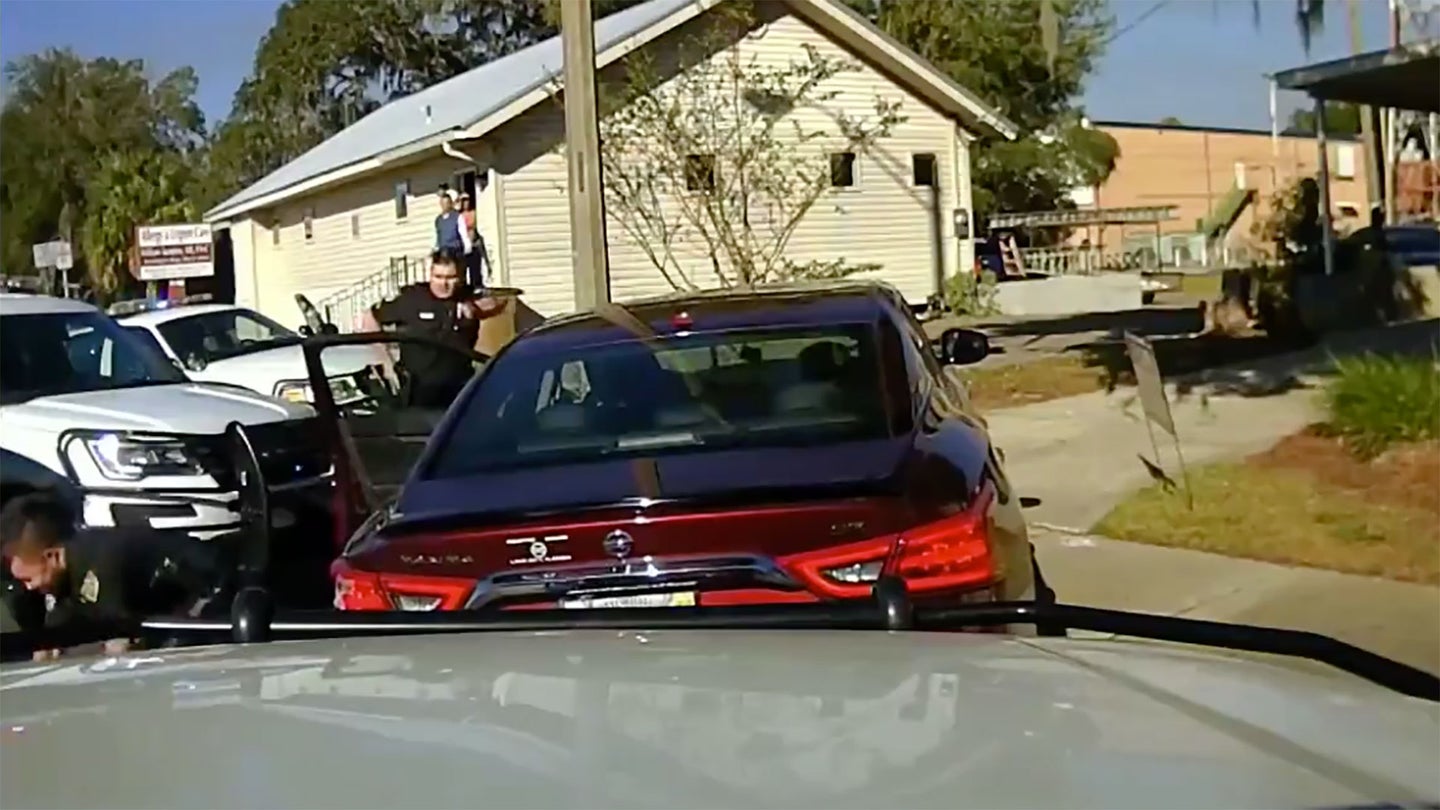 13-Year-Old Florida Boy Steals Unsuspecting Old Lady’s Car at Gunpoint, Leads Police on Chase