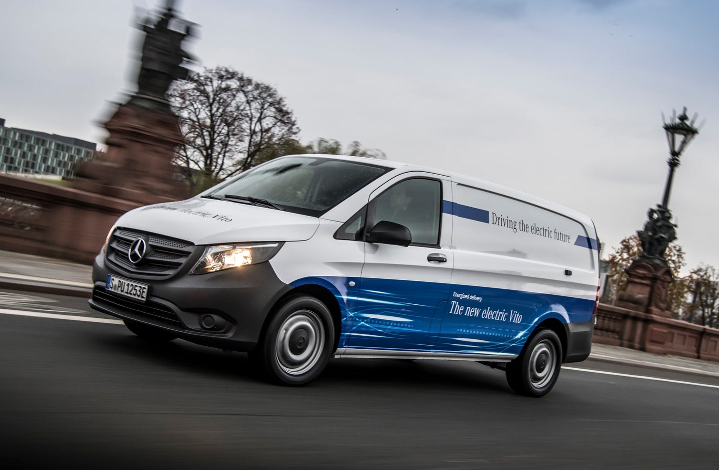 Mercedes Taking Orders for eVito Electric Mid-Sized Van
