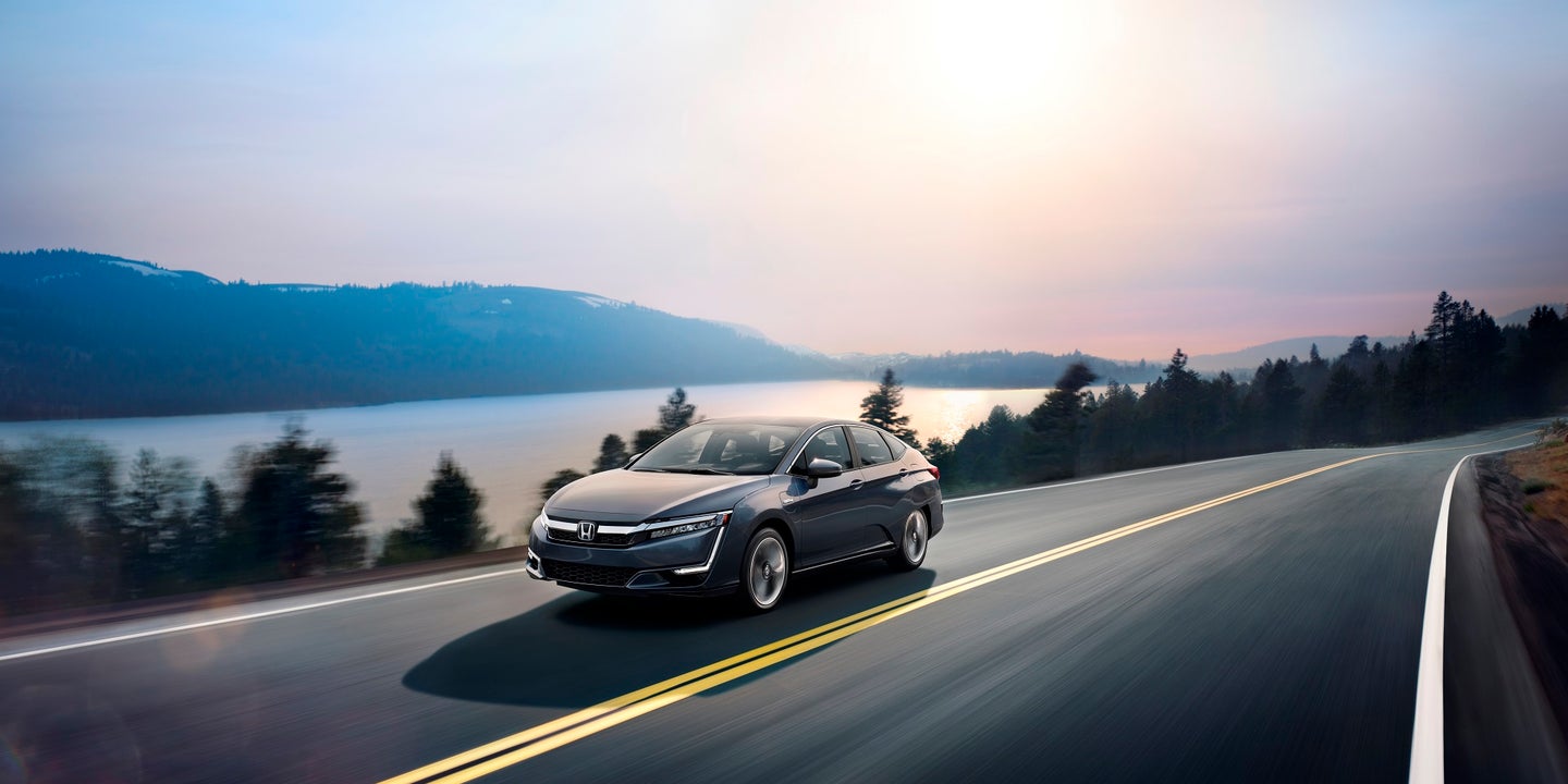 Honda Prices New Clarity Plug-In Hybrid at $33,400