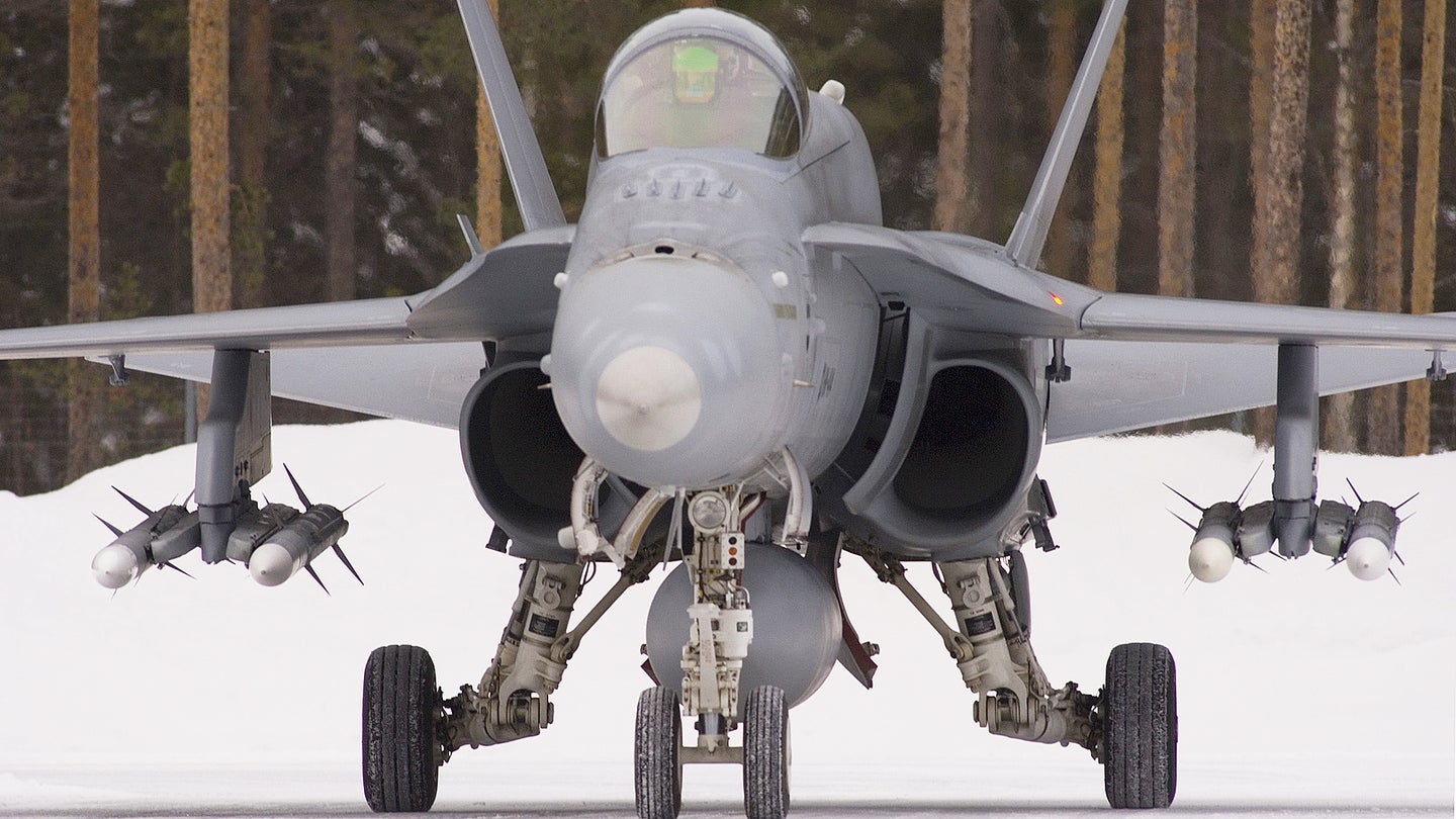 Canada May Buy AIM-120D Missiles That Outrange Its CF-18&#8217;s Radar&#8217;s Reach