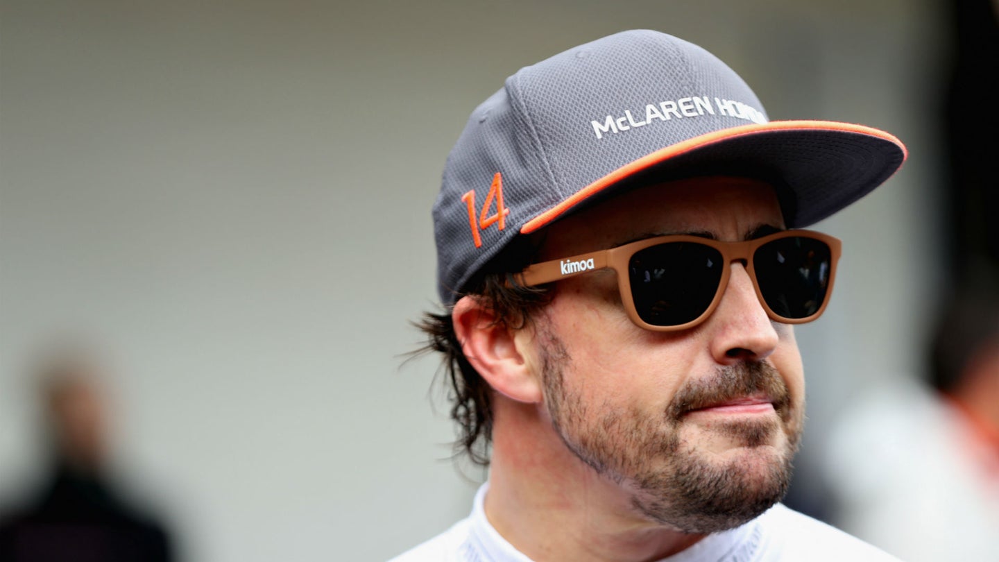 Fernando Alonso Says Toro Rosso Should Be ‘Worried’ by Honda Next Season