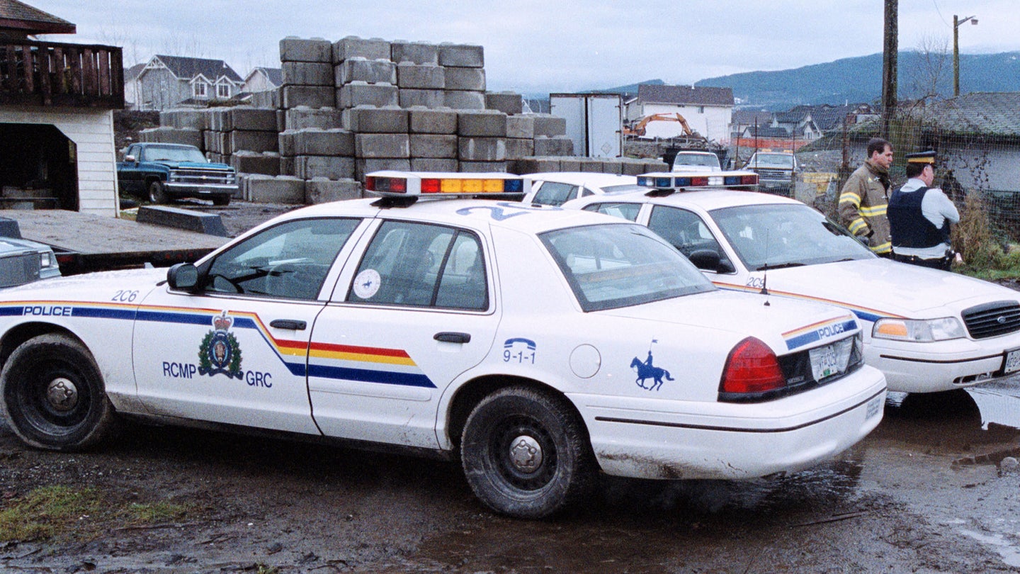 Car Full of Naked People Arrested by Canadian Mounties After &#8216;Very Bizarre&#8217; Crash