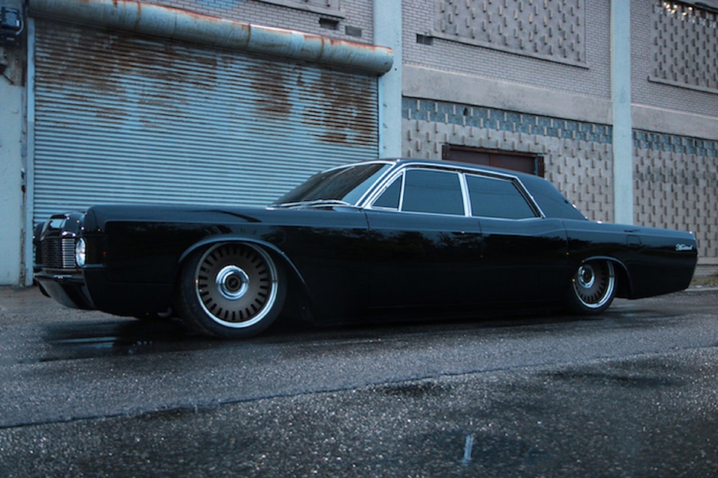 Roush and Mobsteel Make a Gangster’s Dream 1968 Lincoln Continental